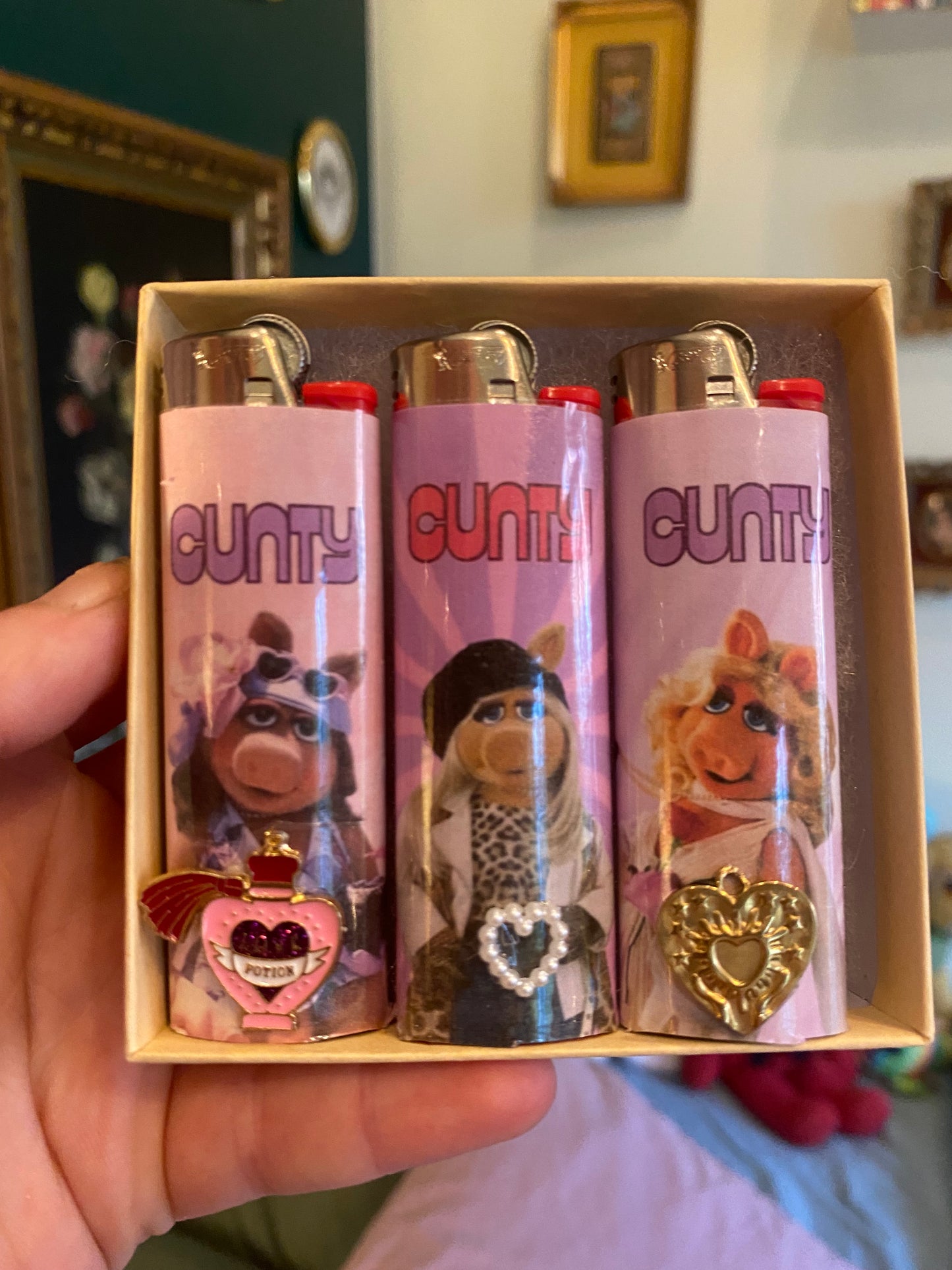 Miss piggy lighter set