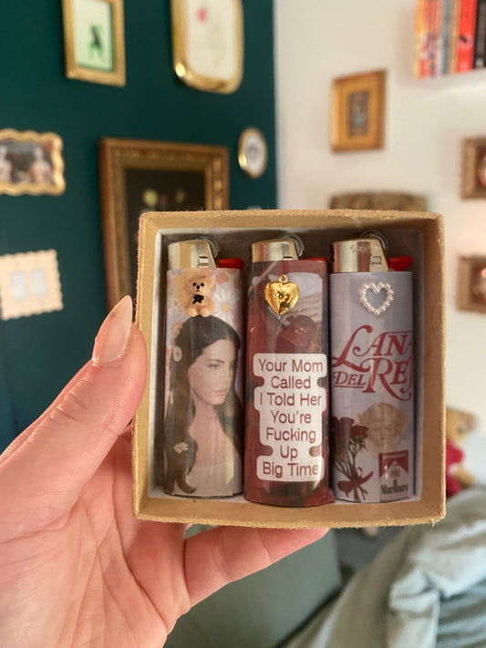 Lana Lighter Set Of Three Bic Lighters Nostalgic Gifts