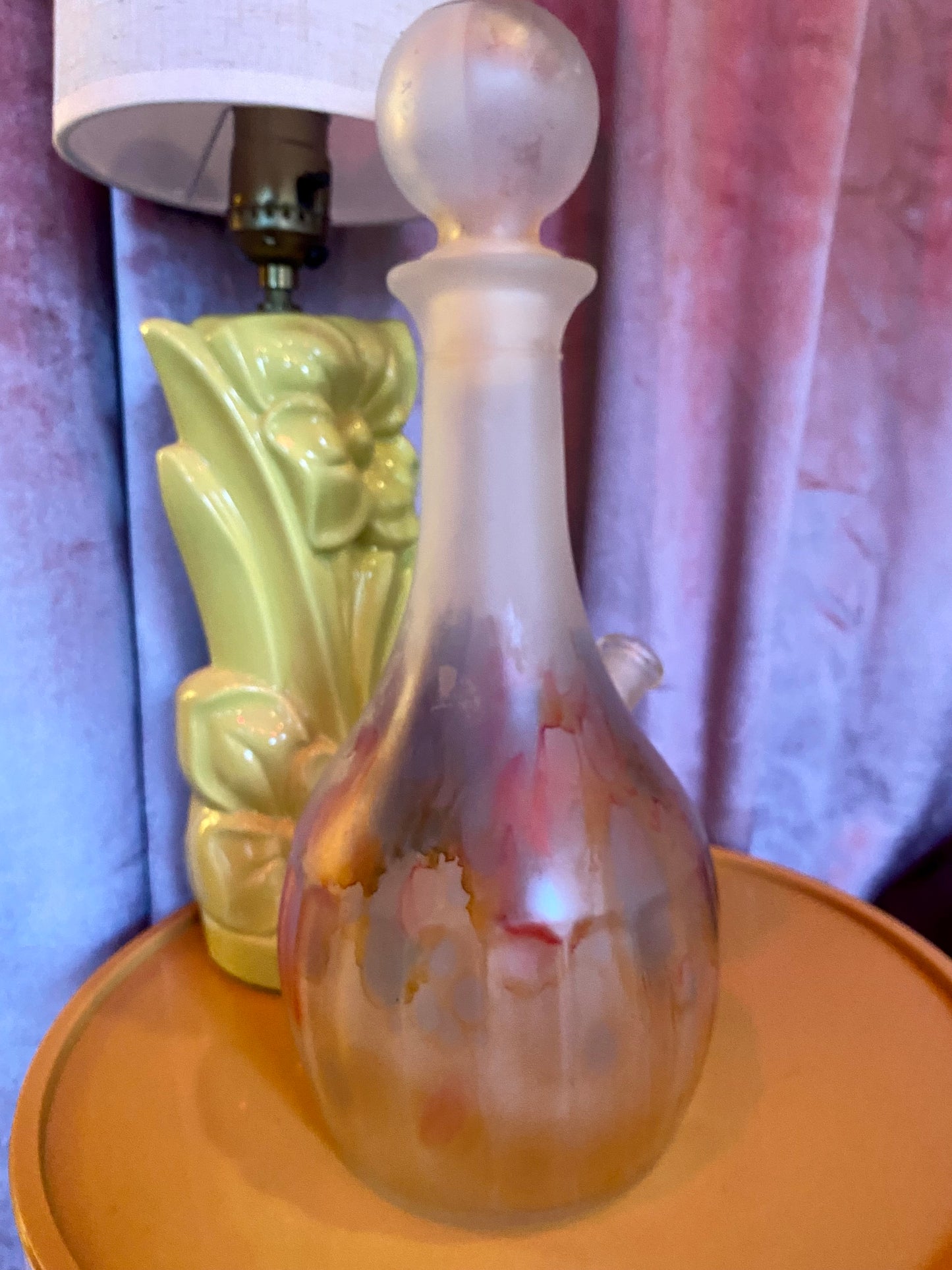 Pink Vintage Vase Water Pipe