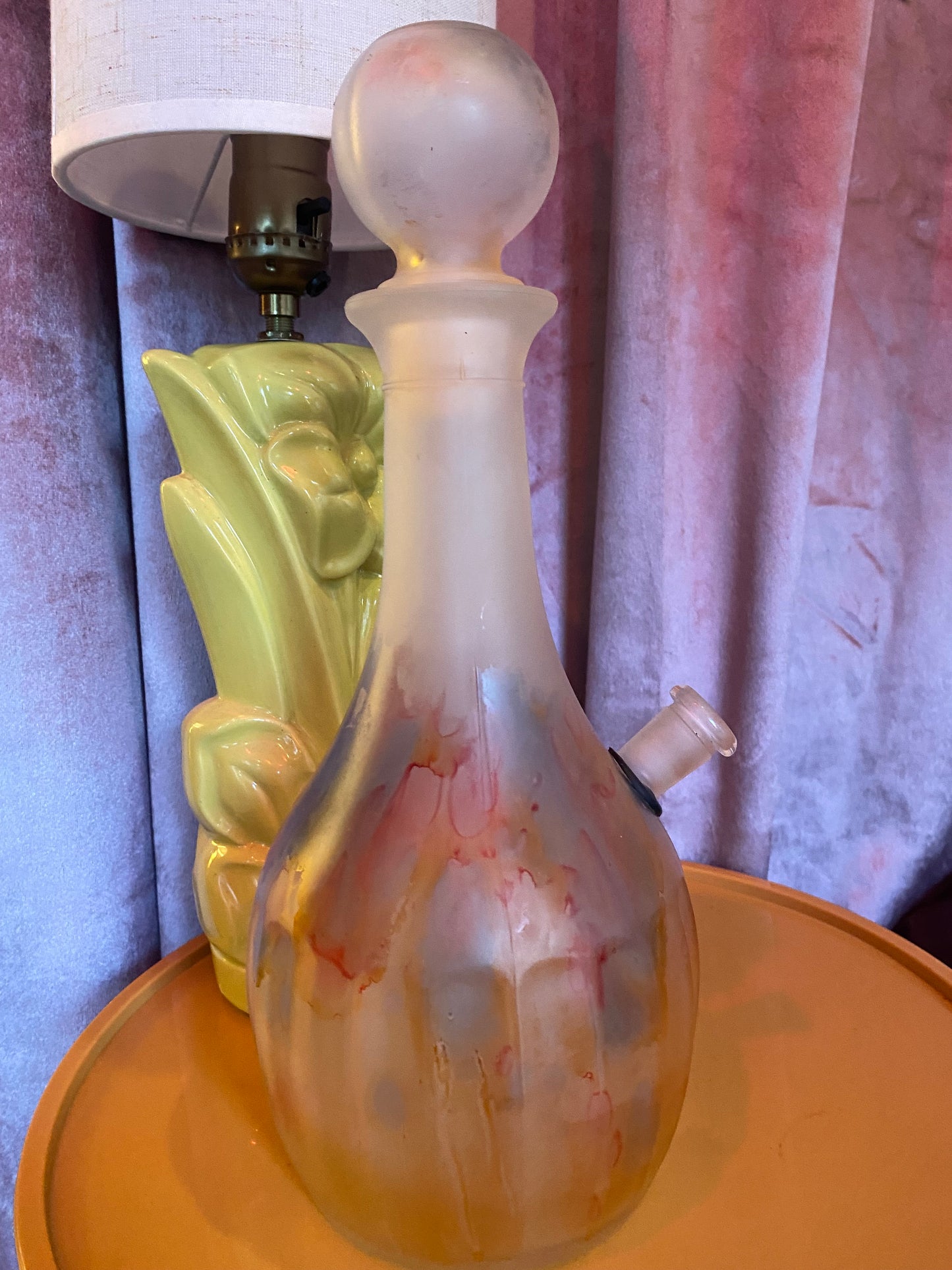 Pink Vintage Vase Water Pipe